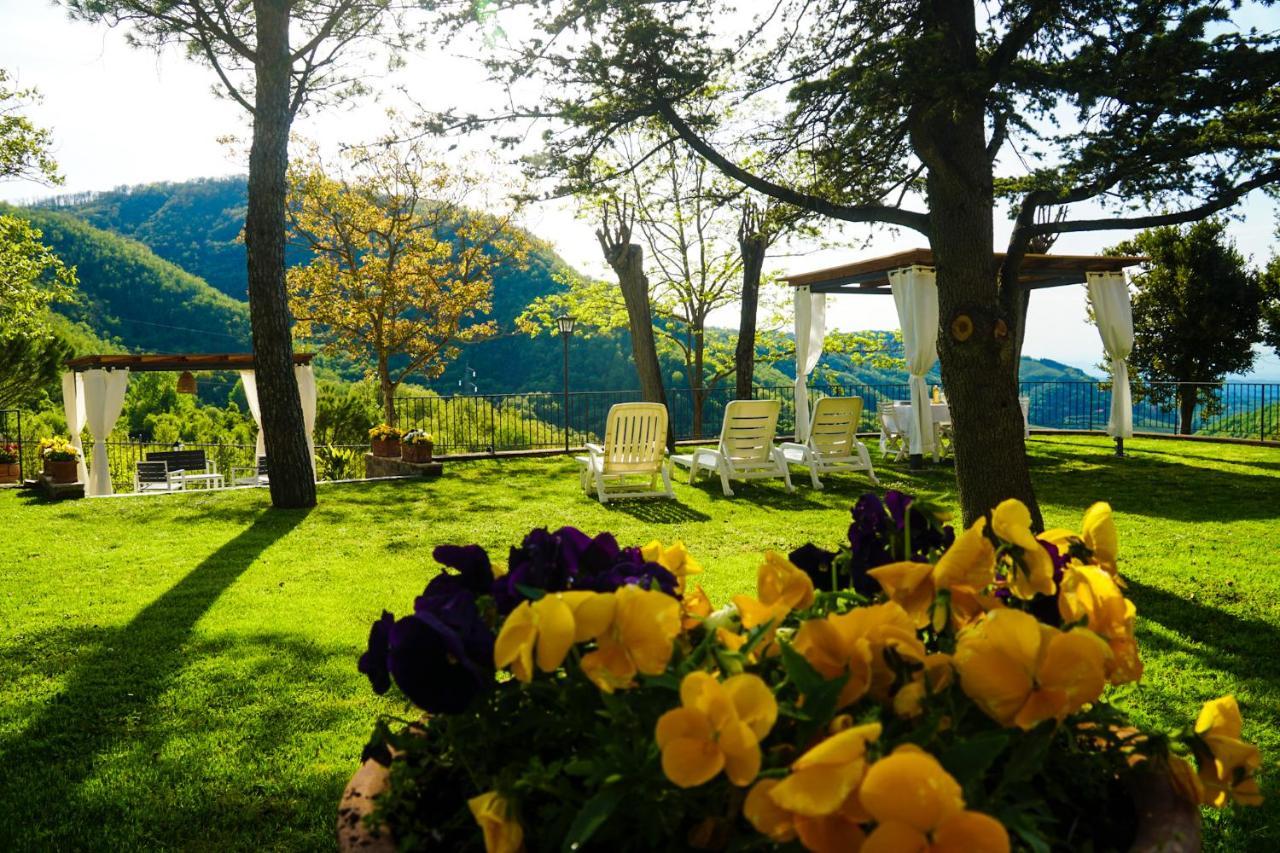 Agriturismo Casa Da Pietro Poggio Alla Croce Luaran gambar