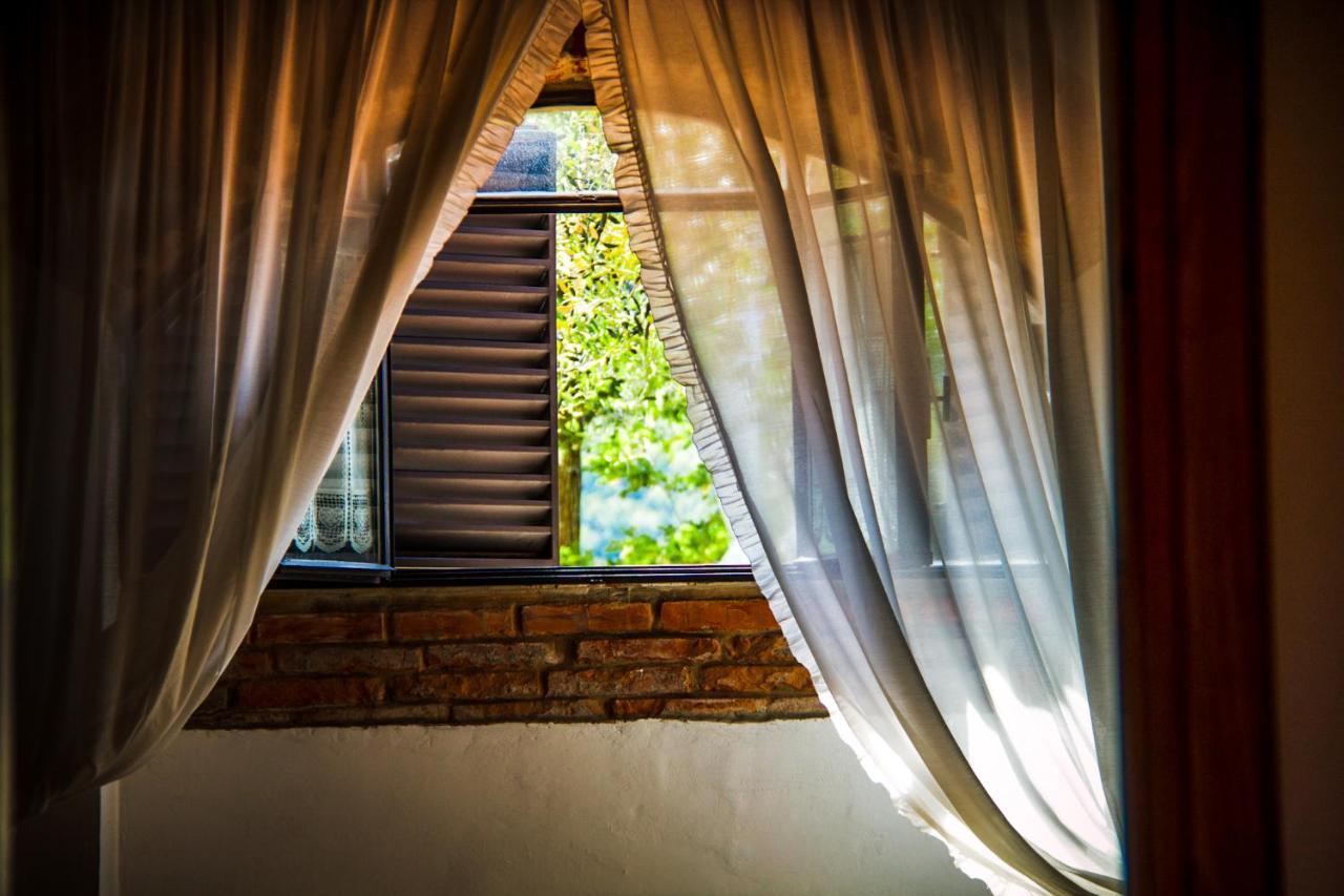 Agriturismo Casa Da Pietro Poggio Alla Croce Luaran gambar