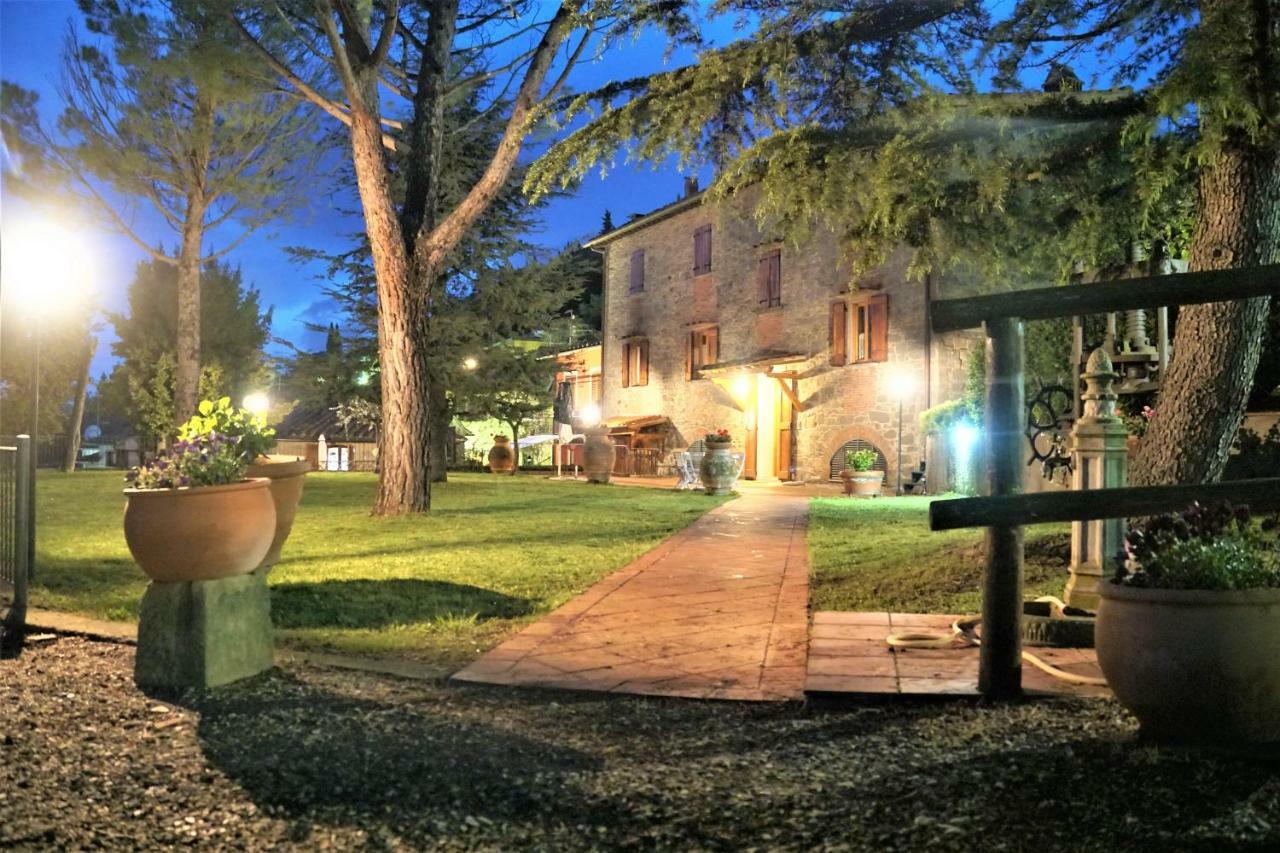 Agriturismo Casa Da Pietro Poggio Alla Croce Luaran gambar